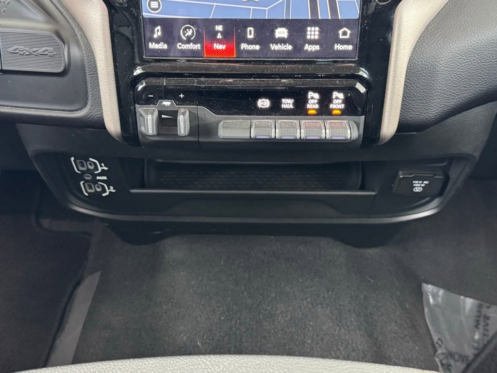 Used 2023 RAM 2500 Laramie image 31