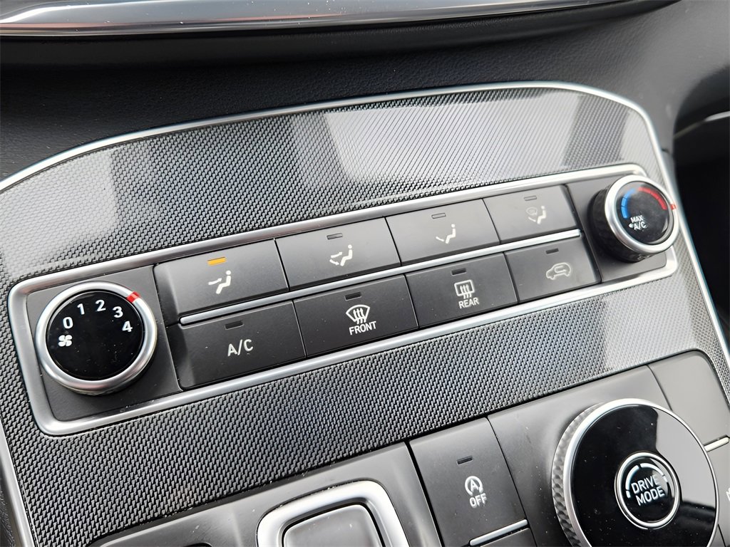 Certified 2022 Hyundai Santa Fe SEL image 28