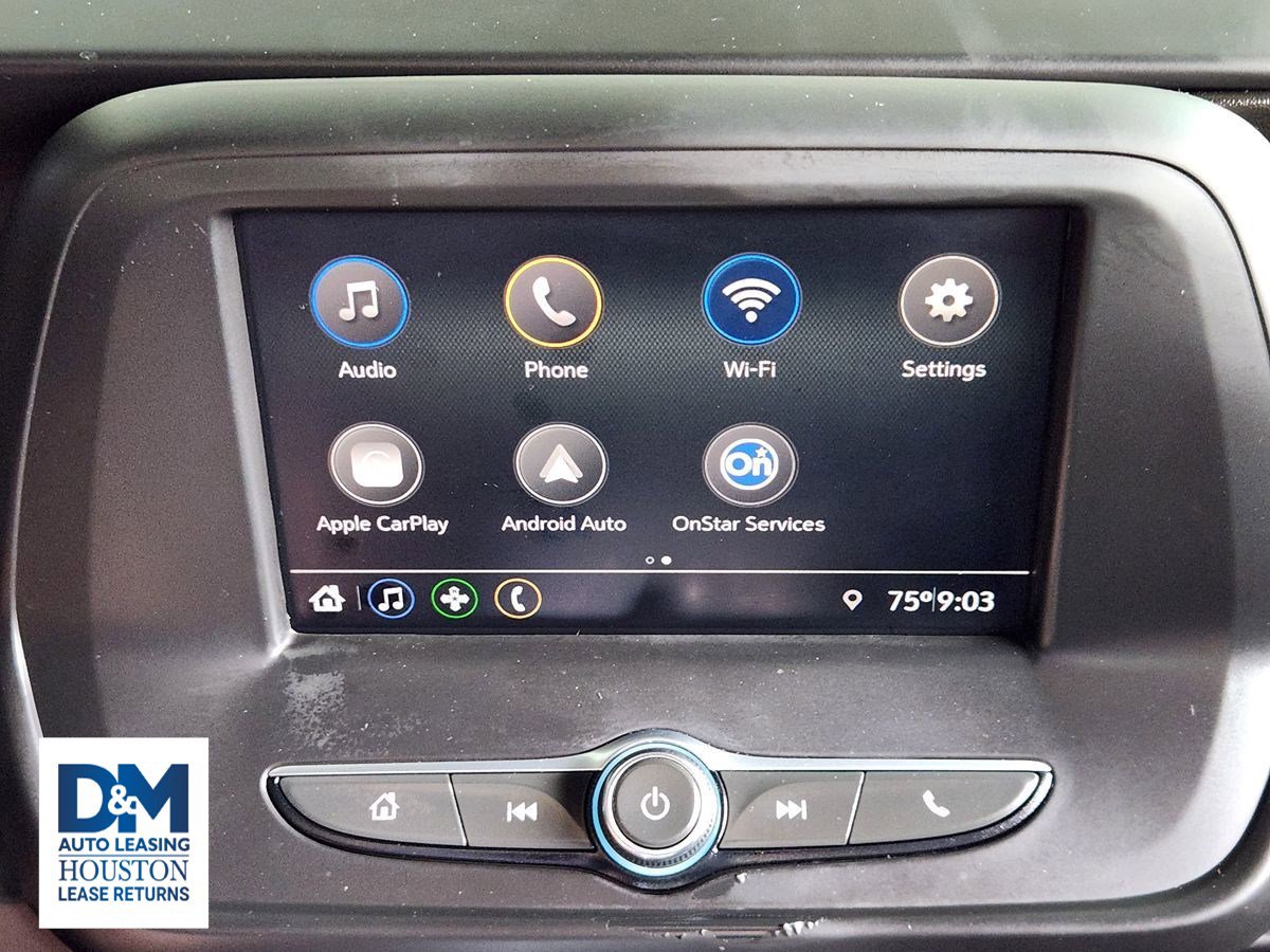 Used 2020 Chevrolet Camaro LT image 23