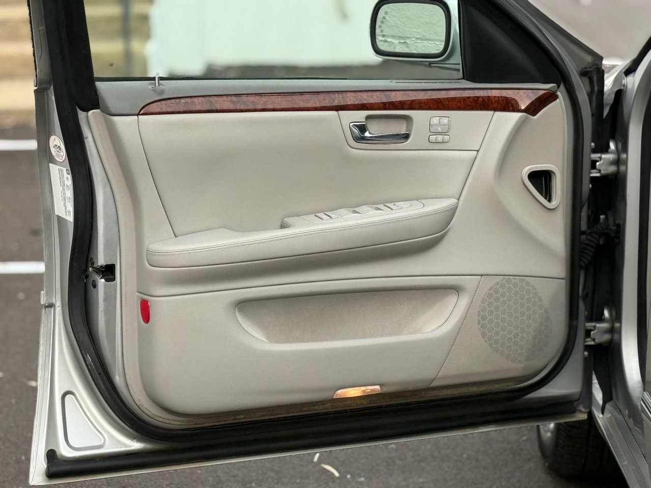 Used 2006 Cadillac DTS image 75