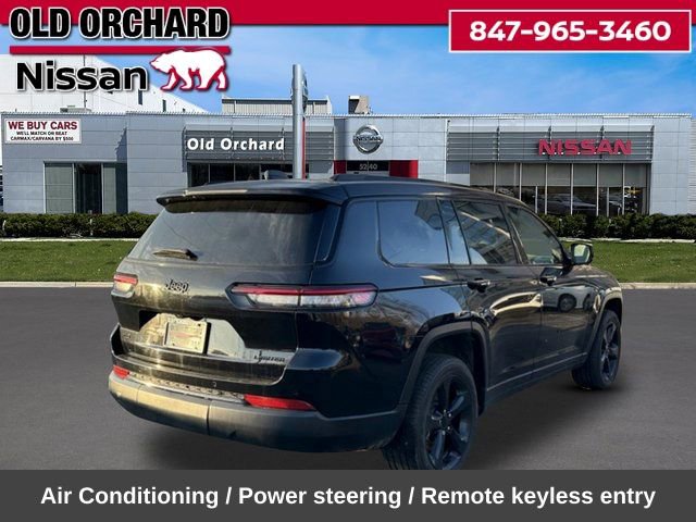 Used 2024 Jeep Grand Cherokee L Limited w/ Black Appearance Package image 5