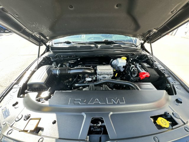 Used 2024 RAM 1500 Big Horn AWD/4WD image 18