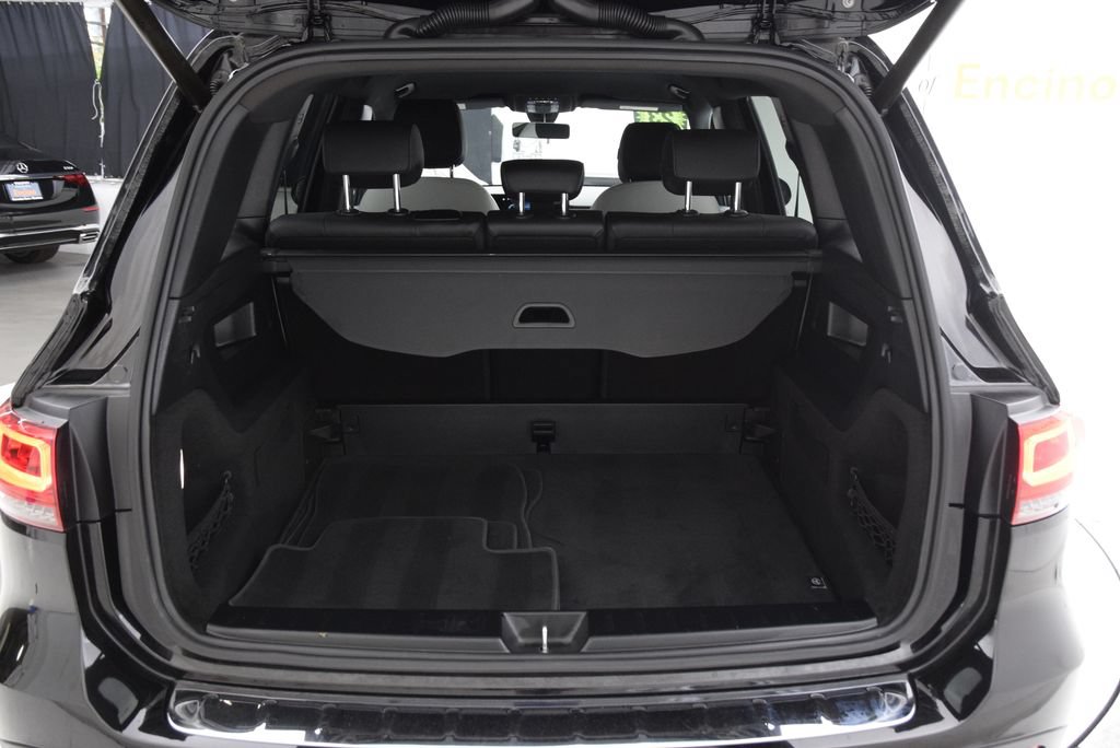Used 2023 Mercedes-Benz GLB 250 image 28