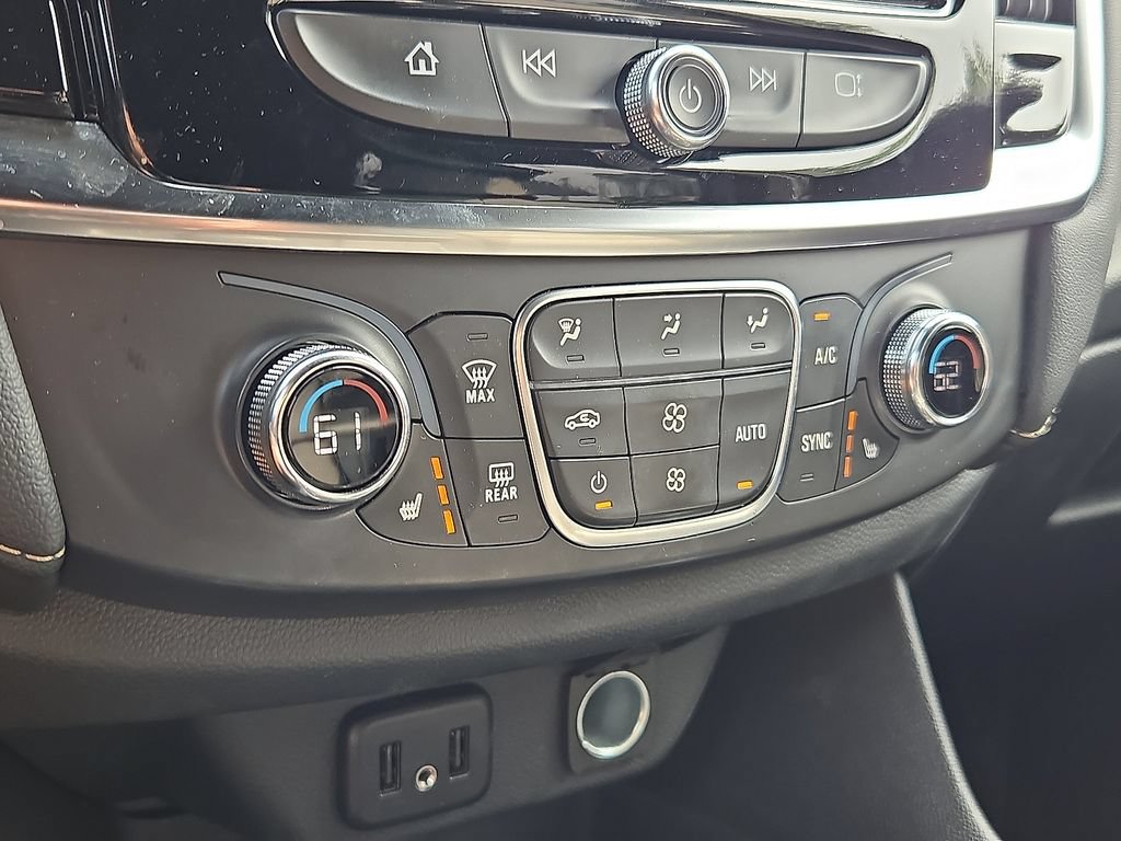Certified 2023 Chevrolet Traverse LT AWD/4WD image 22