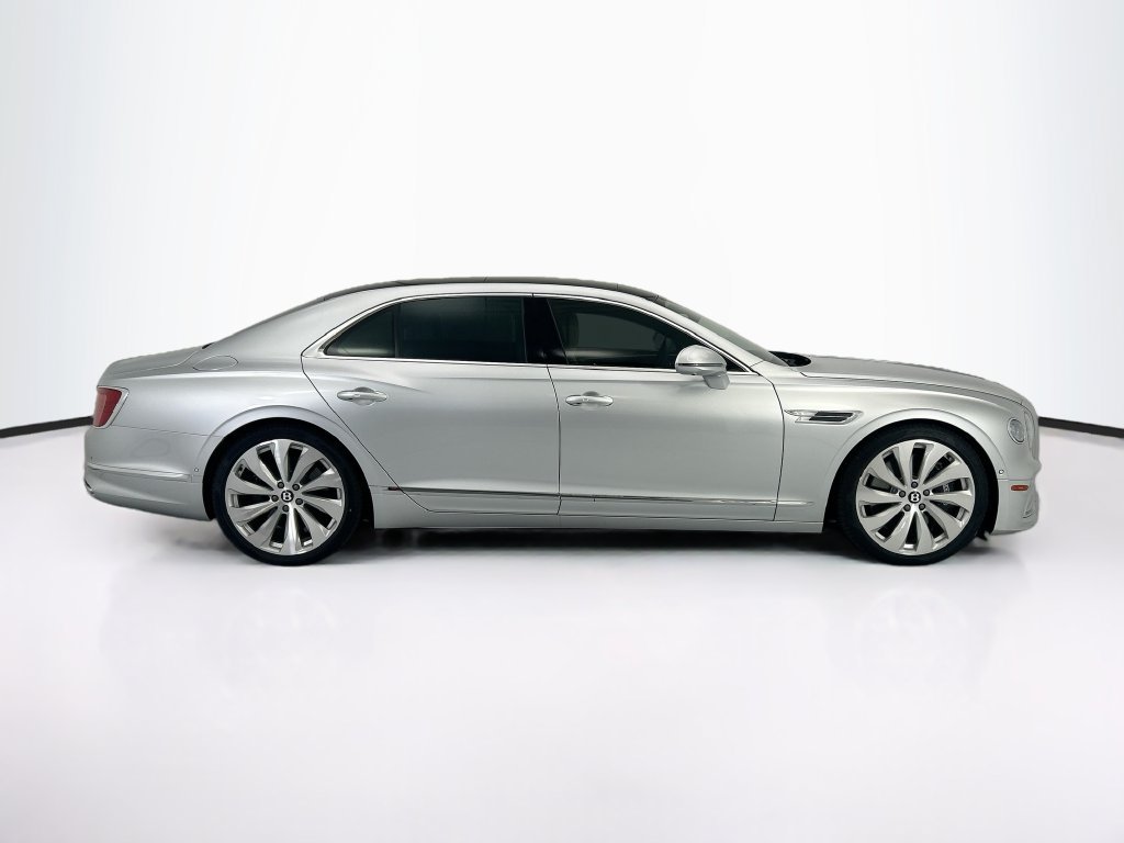 Used 2026 Bentley Flying Spur V8 AWD/4WD image 4