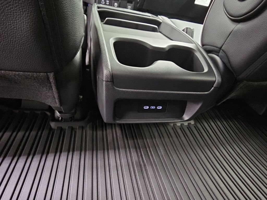 New 2026 Honda Odyssey Elite image 33
