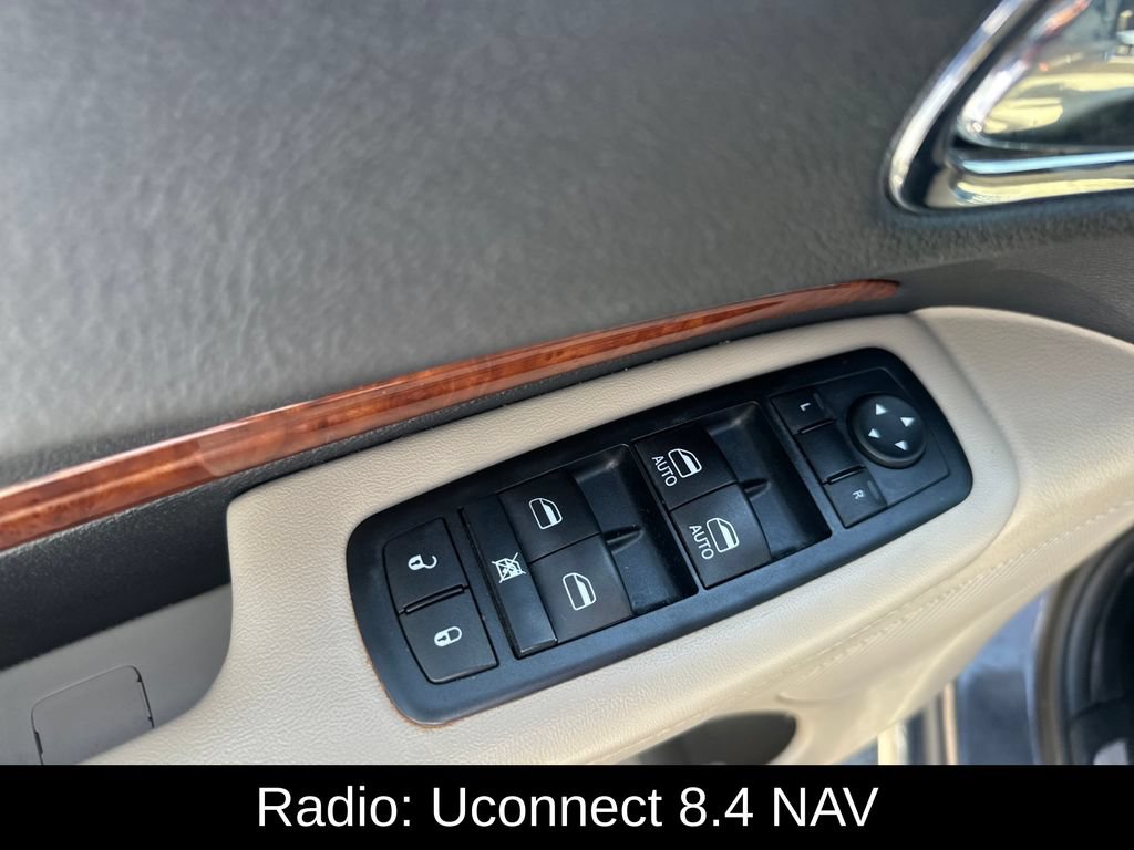 Used 2015 Dodge Durango Limited w/ Nav & Power Liftgate Group AWD/4WD image 15