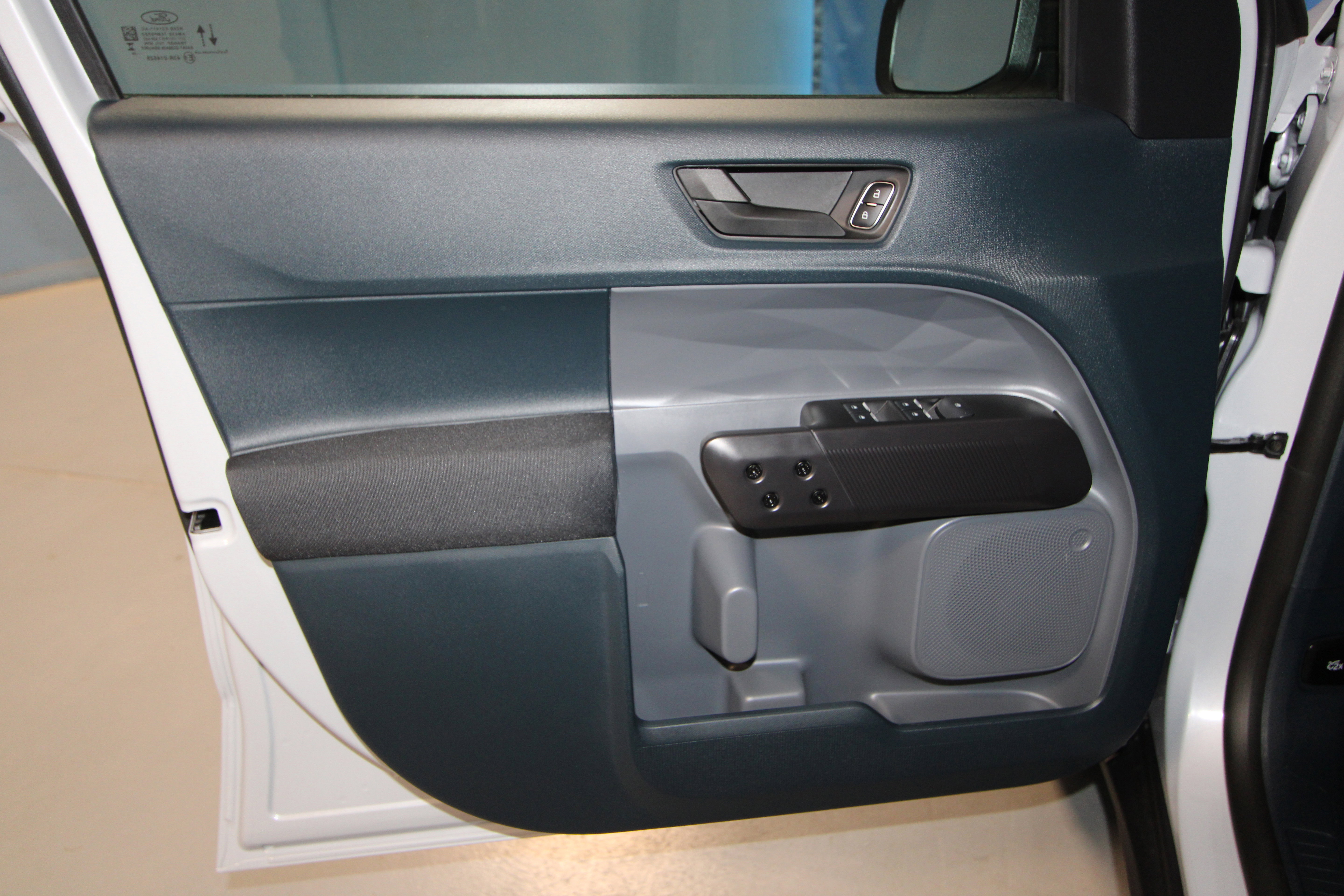 New 2026 Ford Maverick XL FWD image 4