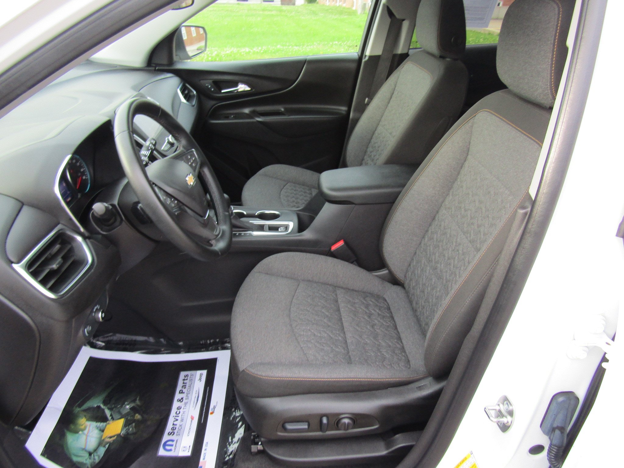 Used 2024 Chevrolet Equinox LT AWD/4WD image 13