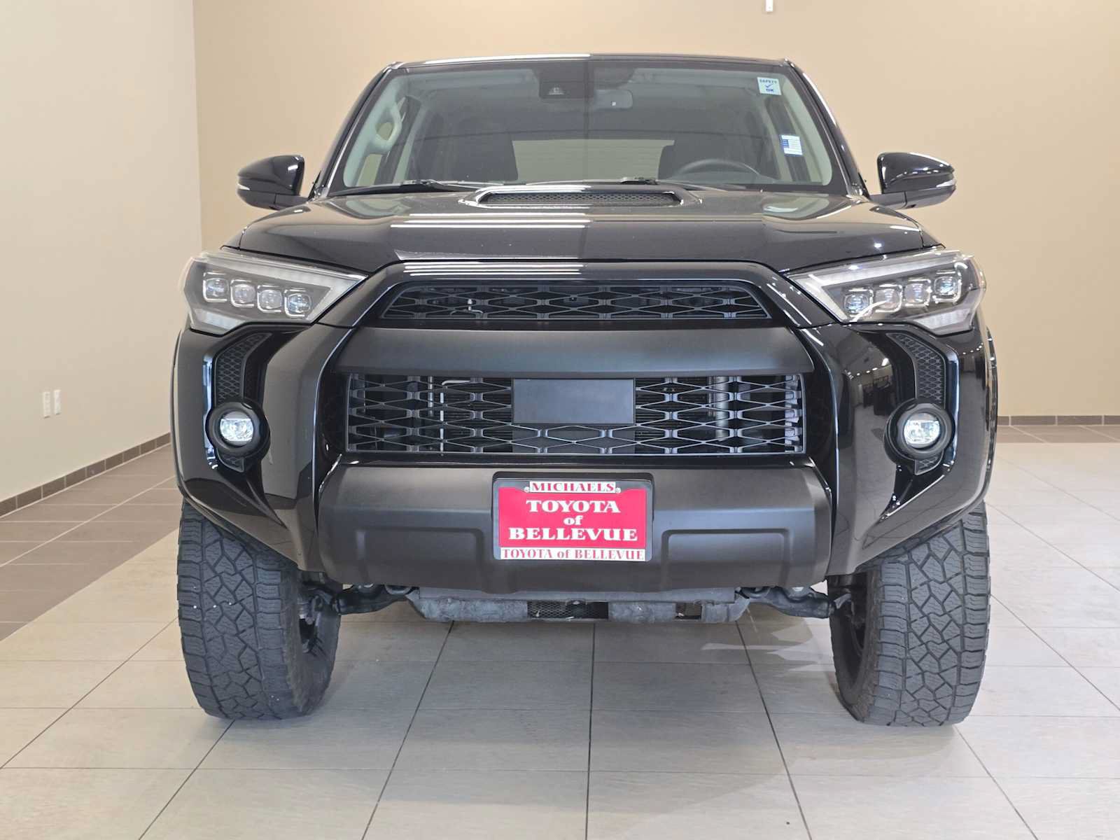 Certified 2023 Toyota 4Runner TRD Off-Road Premium w/ Moonroof Package AWD/4WD image 6