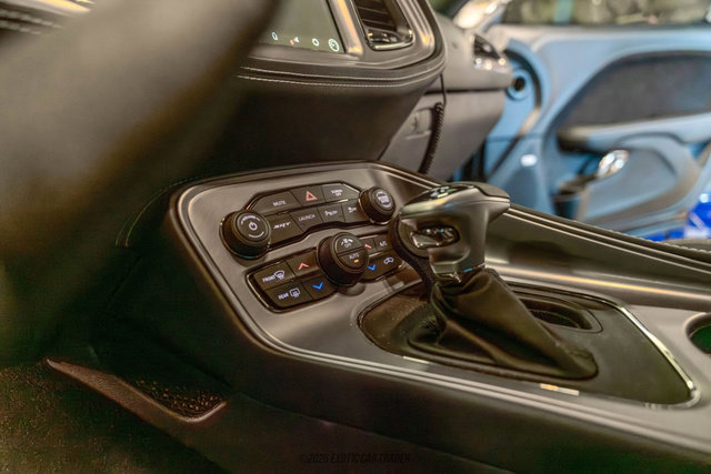 Used 2023 Dodge Challenger SRT Hellcat RWD image 36