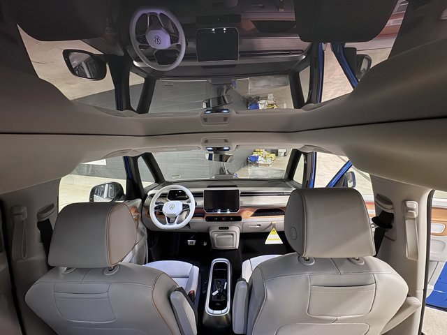 New 2025 Volkswagen ID. Buzz 1st Edition image 30