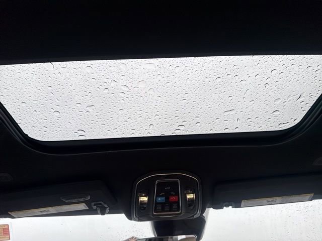 New 2025 Jeep Grand Cherokee Limited w/ Trailer Tow Package image 15