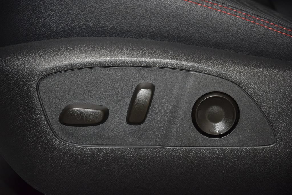 Used 2024 Chevrolet Traverse RS w/ LPO, Floor Liner Package AWD/4WD image 42