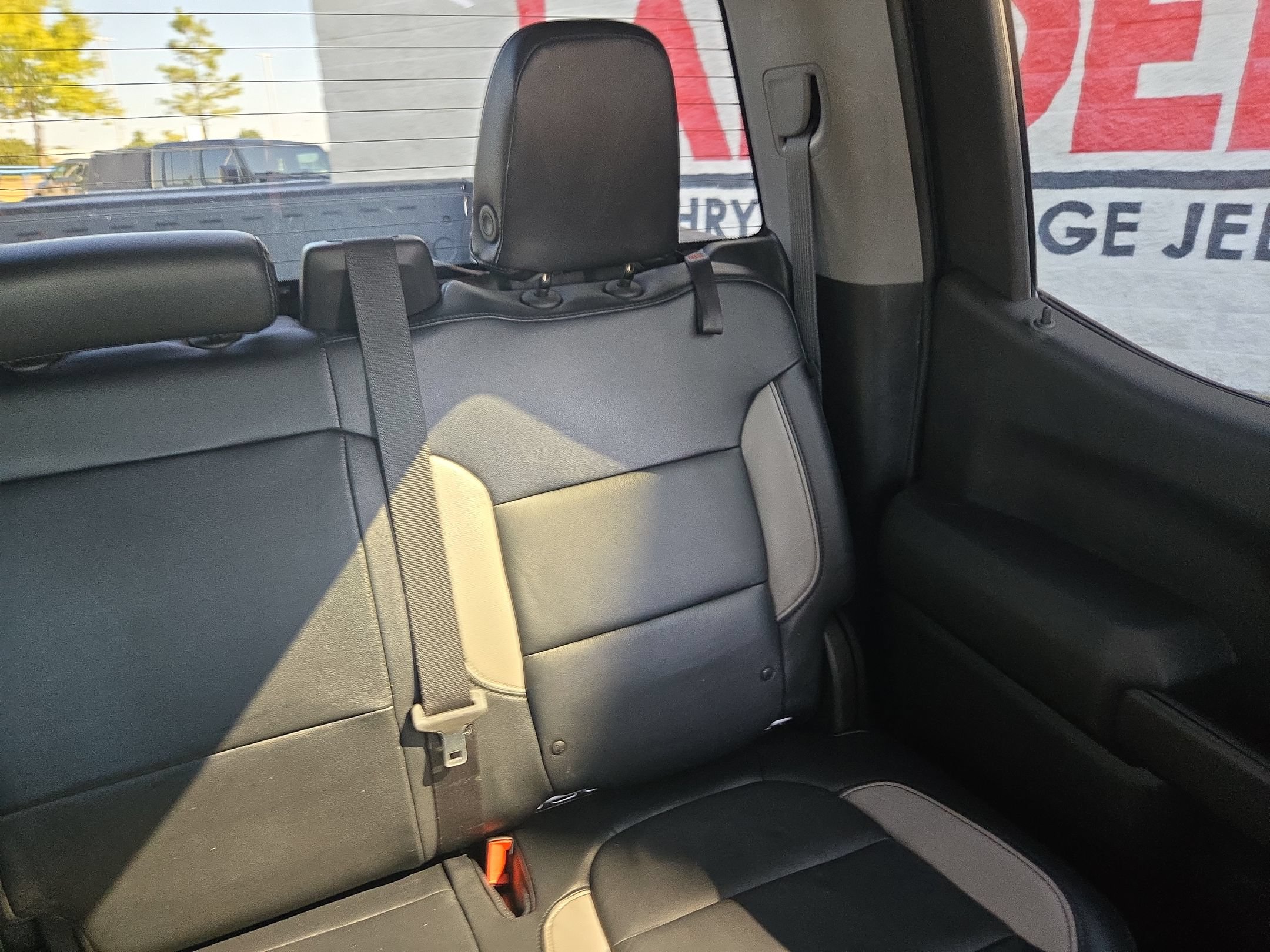 Used 2019 Chevrolet Silverado 1500 LT w/ All-Star Edition RWD image 14
