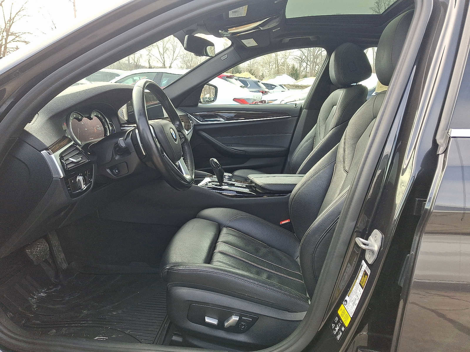 Used 2018 BMW 530i xDrive image 13