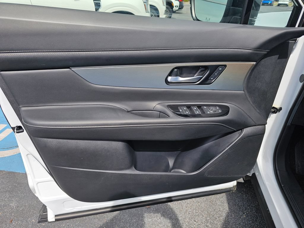 Certified 2025 Nissan Murano SL AWD/4WD image 15