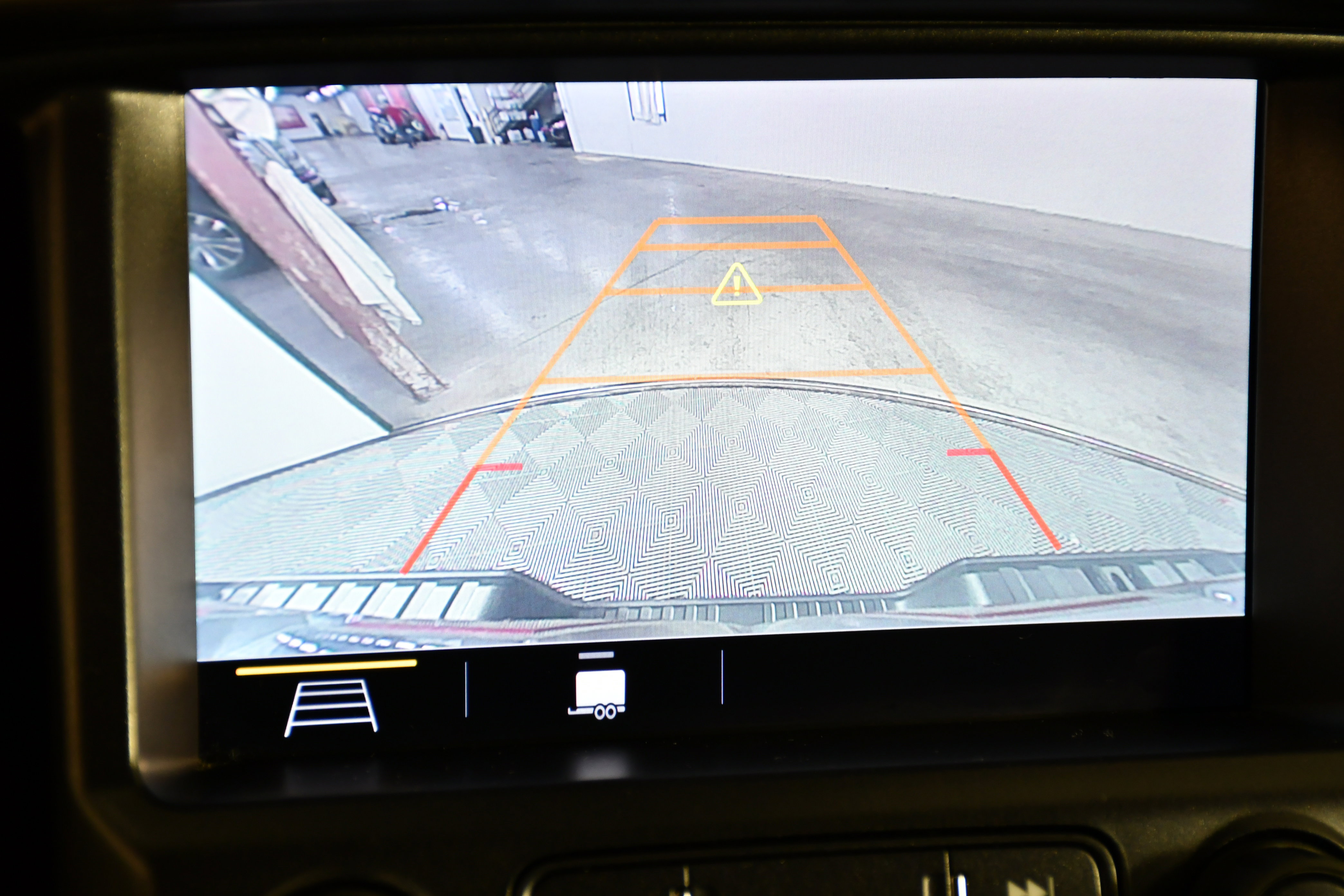 Used 2021 GMC Canyon AT4 w/ Driver Alert Package image 31