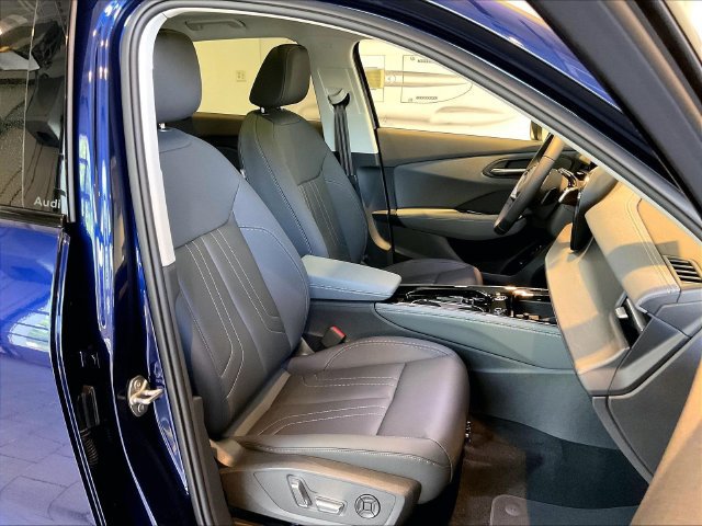 New 2026 Audi Q3 quattro 2.0T AWD/4WD image 13