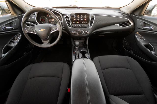 Used 2023 Chevrolet Malibu LT image 13