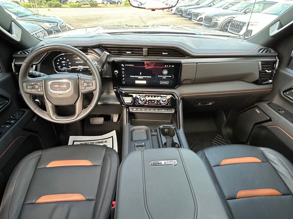 Used 2025 GMC Sierra 2500 AT4 w/ AT4 Premium Plus Package image 19