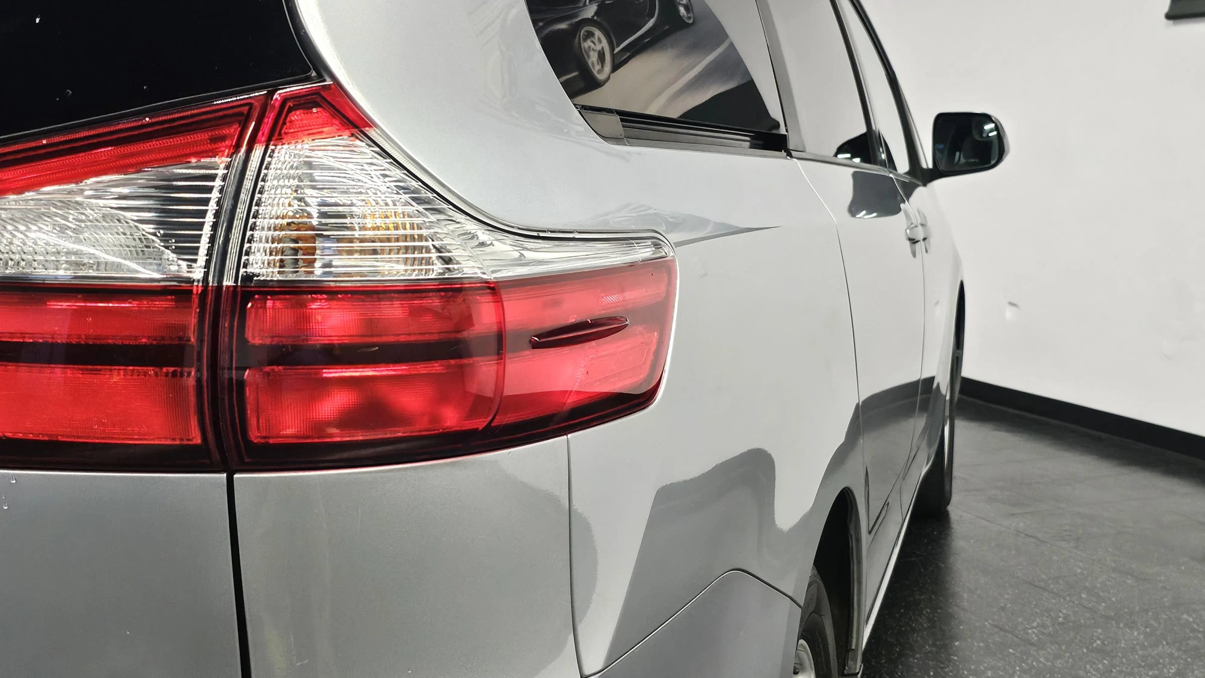 Used 2016 Toyota Sienna LE FWD image 24
