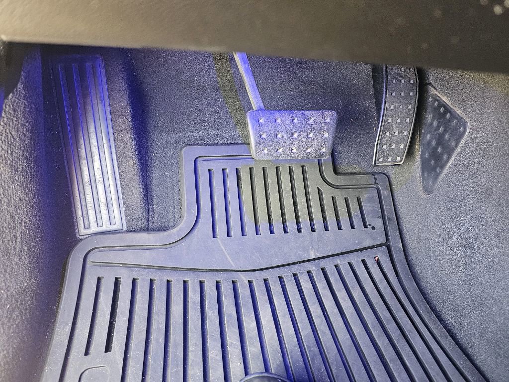 Used 2011 Cadillac CTS AWD Sedan image 40