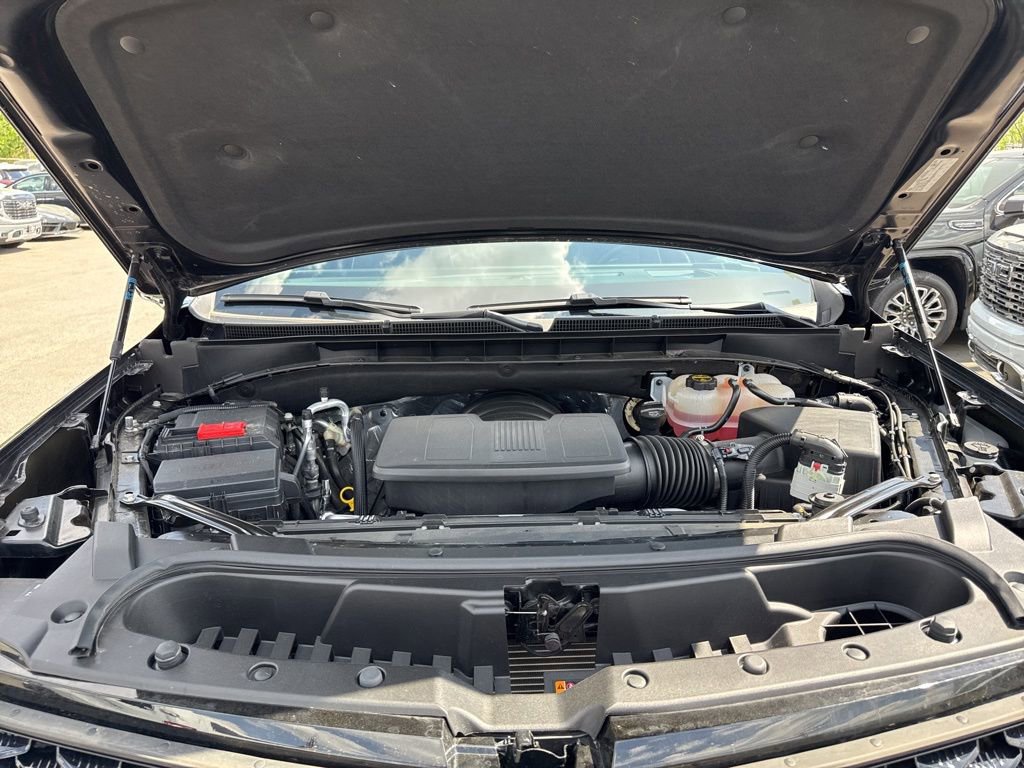 Used 2025 Cadillac Escalade Sport w/ Touring Package image 38