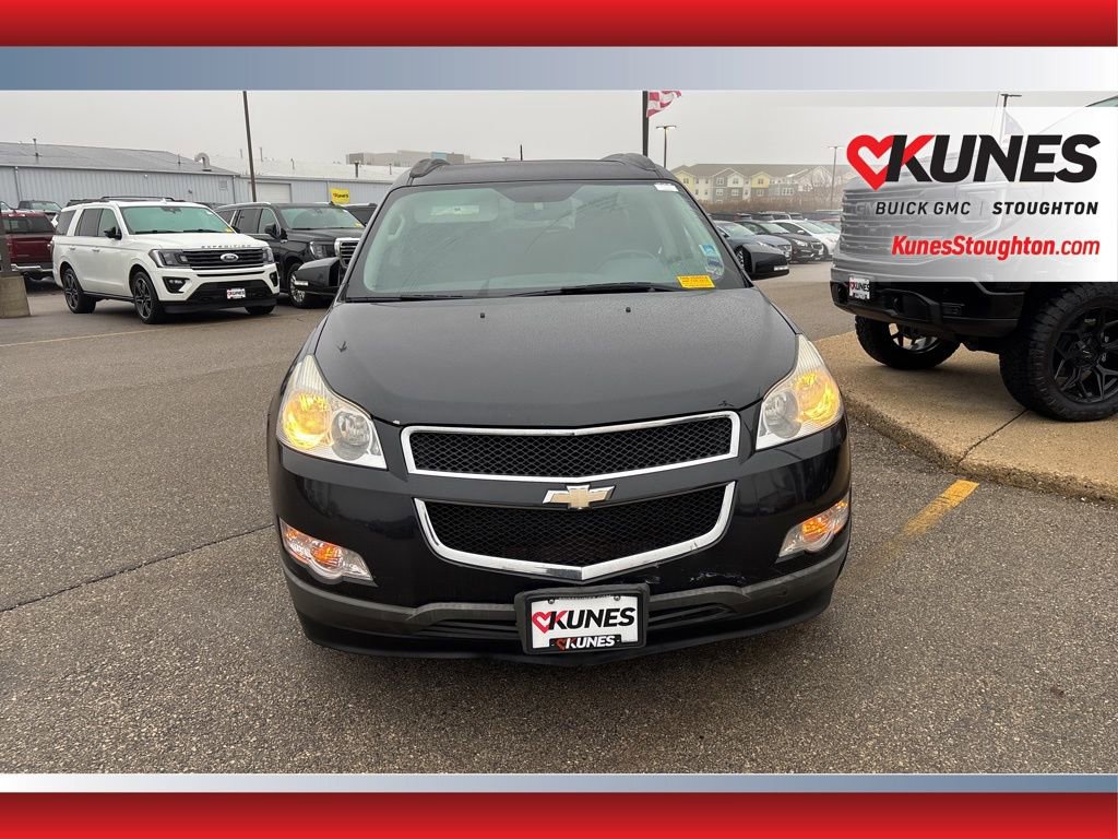 Used 2012 Chevrolet Traverse LT image 2