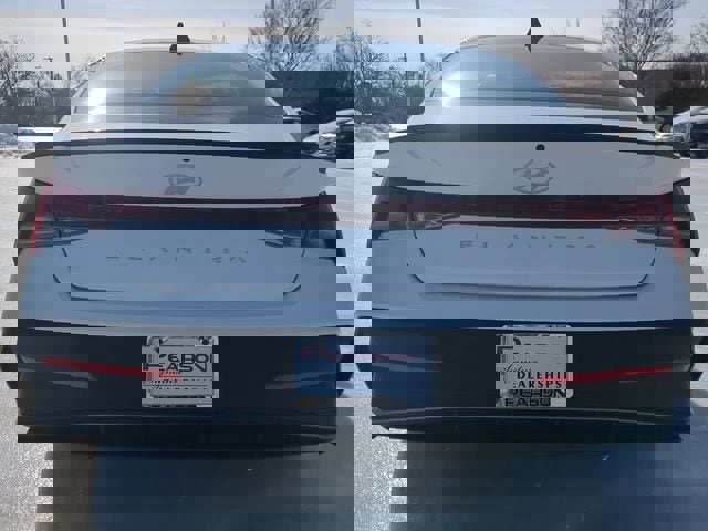 Certified 2025 Hyundai Elantra Sport image 5