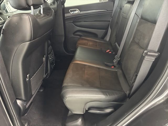 Used 2020 Jeep Grand Cherokee Altitude image 21
