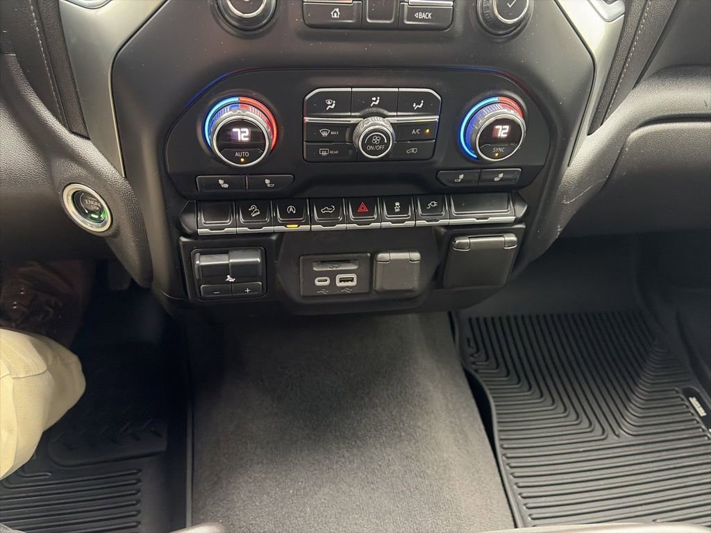 Used 2020 Chevrolet Silverado 1500 LT w/ All-Star Edition image 17