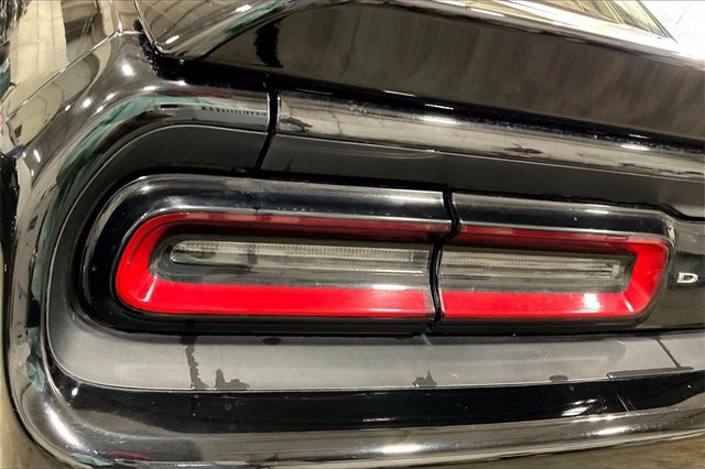 Used 2022 Dodge Challenger GT image 30