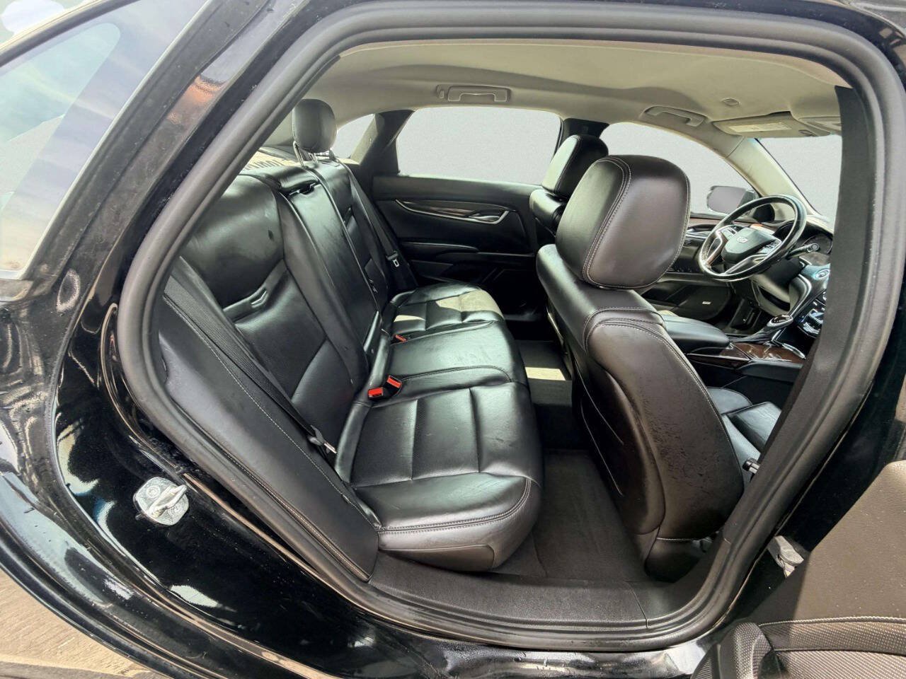 Used 2017 Cadillac XTS Luxury FWD image 25