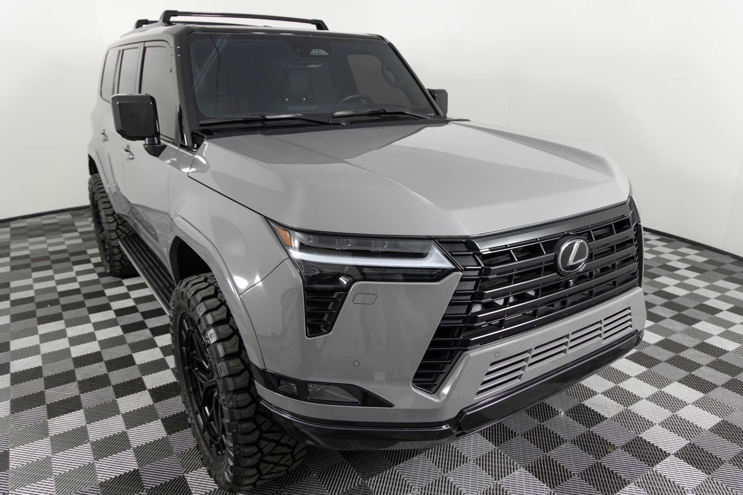 Used 2024 Lexus GX 550 w/ Accessory Package (2T) AWD/4WD image 10