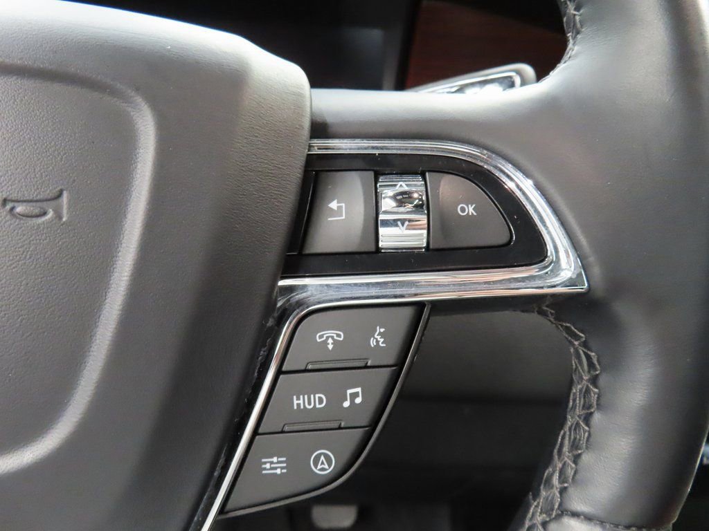 Used 2024 Lincoln Navigator L Reserve w/ Equipment Group 201A image 47
