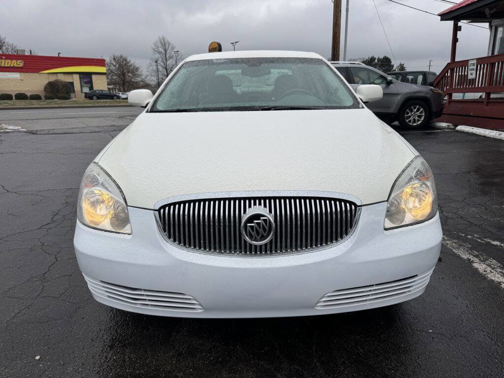 Used 2008 Buick Lucerne CX image 2