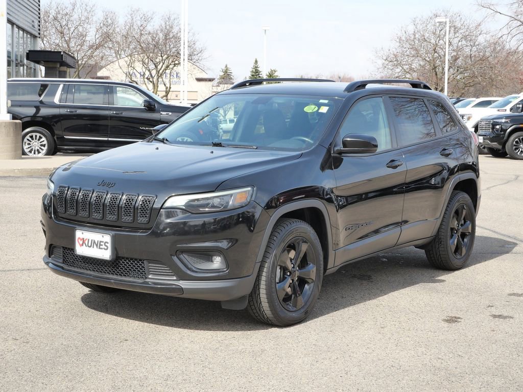 Used 2019 Jeep Cherokee Latitude Plus image 4
