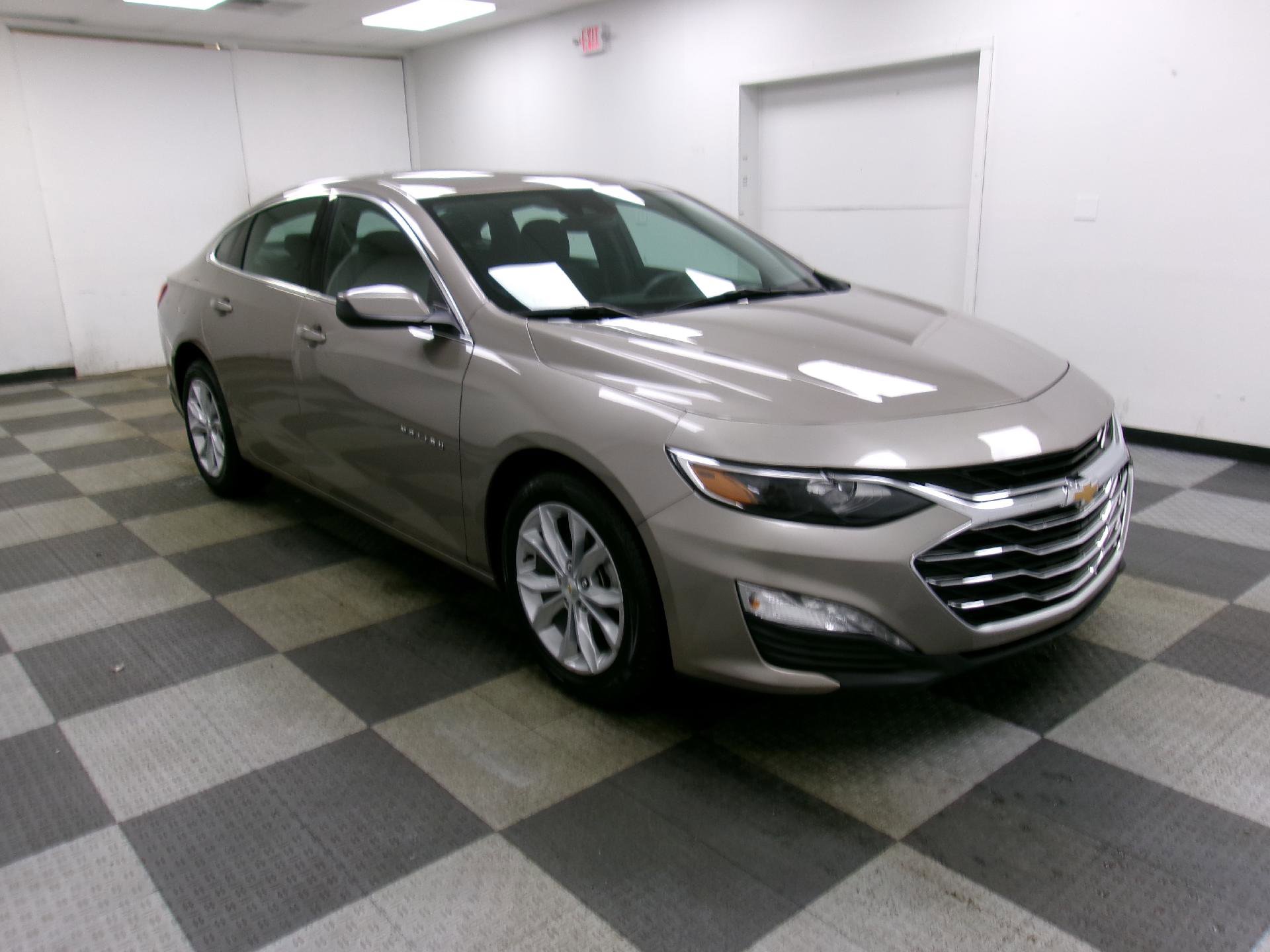 Used 2024 Chevrolet Malibu LT FWD image 14