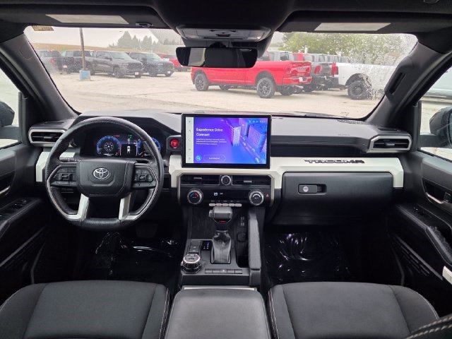 Used 2024 Toyota Tacoma TRD Off-Road AWD/4WD image 20