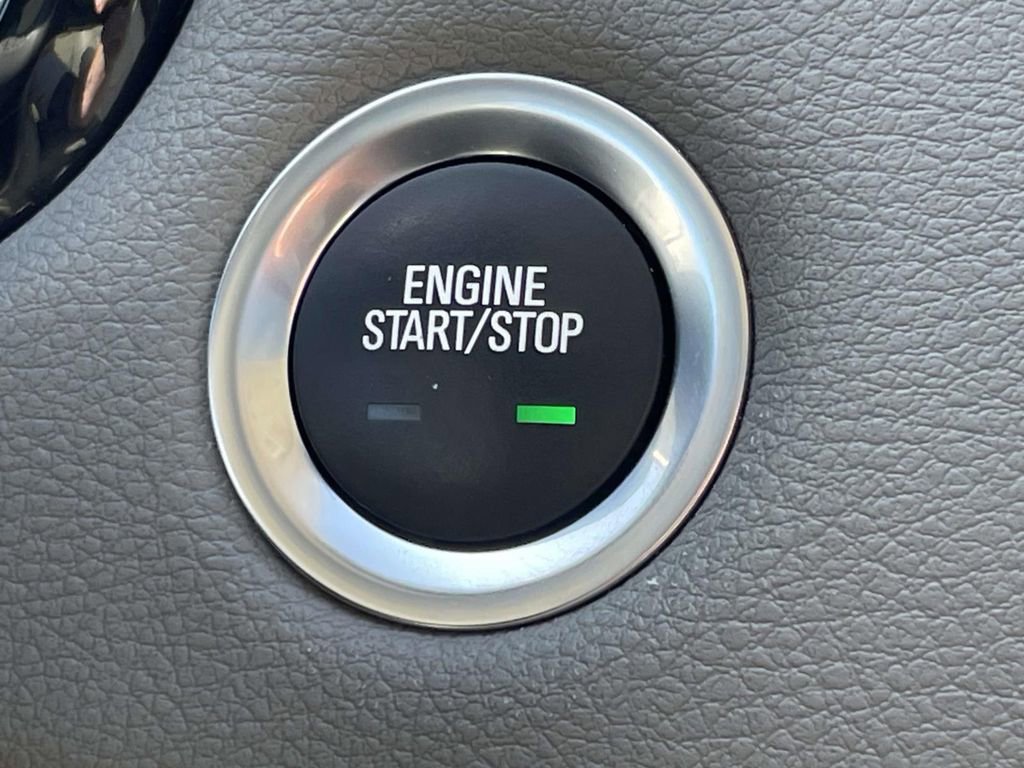 Used 2020 Cadillac XT5 Premium Luxury image 30