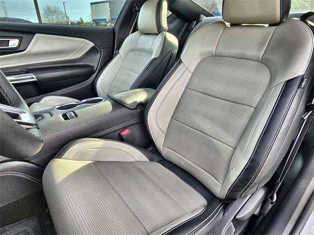 Used 2024 Ford Mustang GT Premium image 19