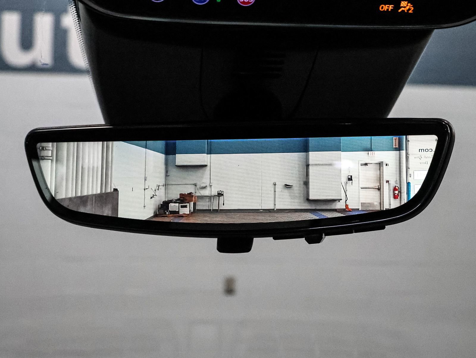 New 2026 GMC Acadia Denali w/ Super Cruise Package image 31