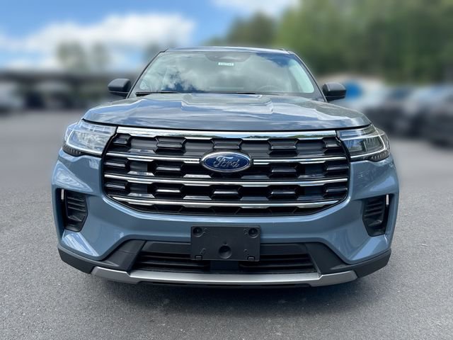 New 2026 Ford Explorer Active AWD/4WD image 3