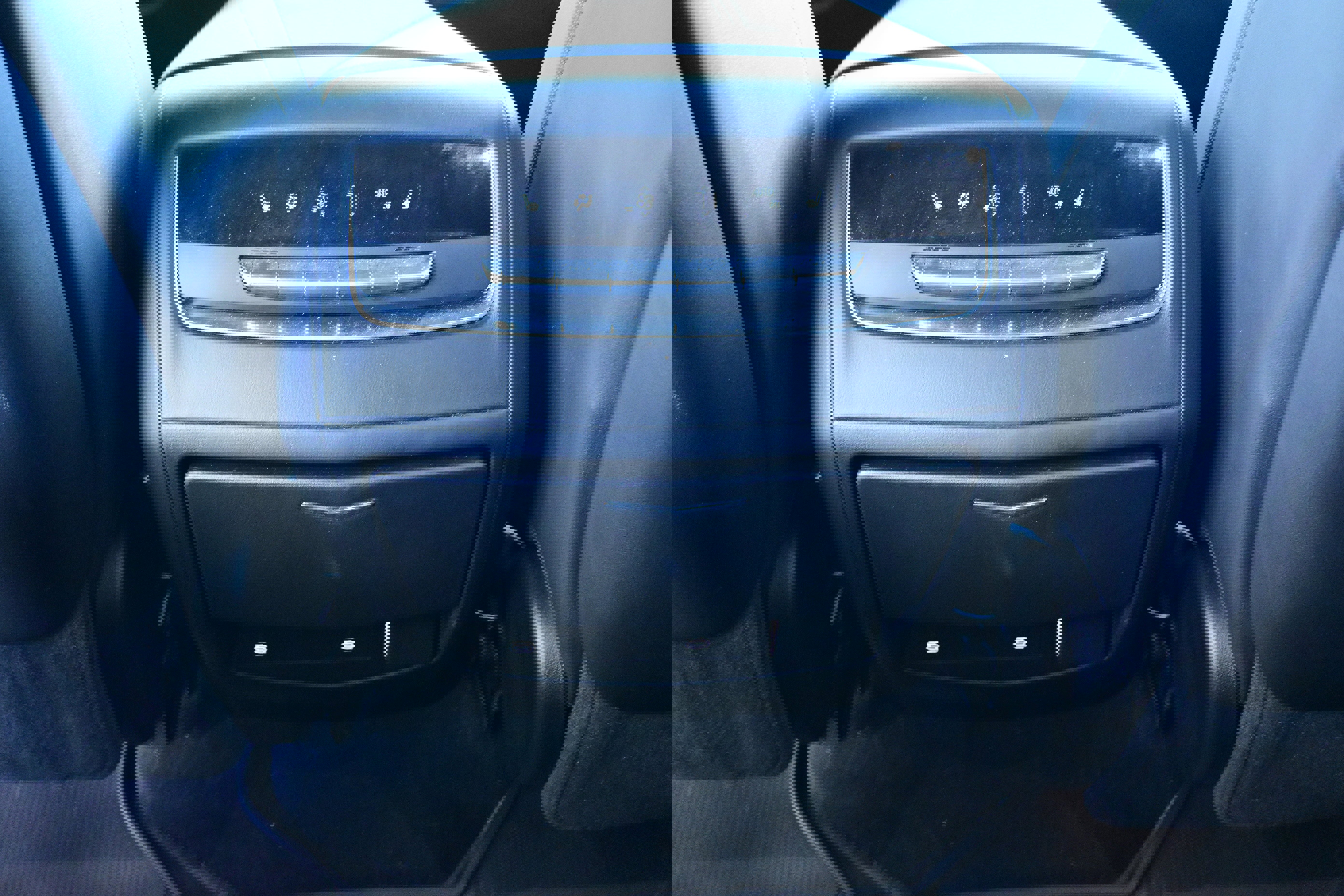 Used 2021 Cadillac Escalade ESV Premium Luxury w/ LPO, Illumination Package image 20