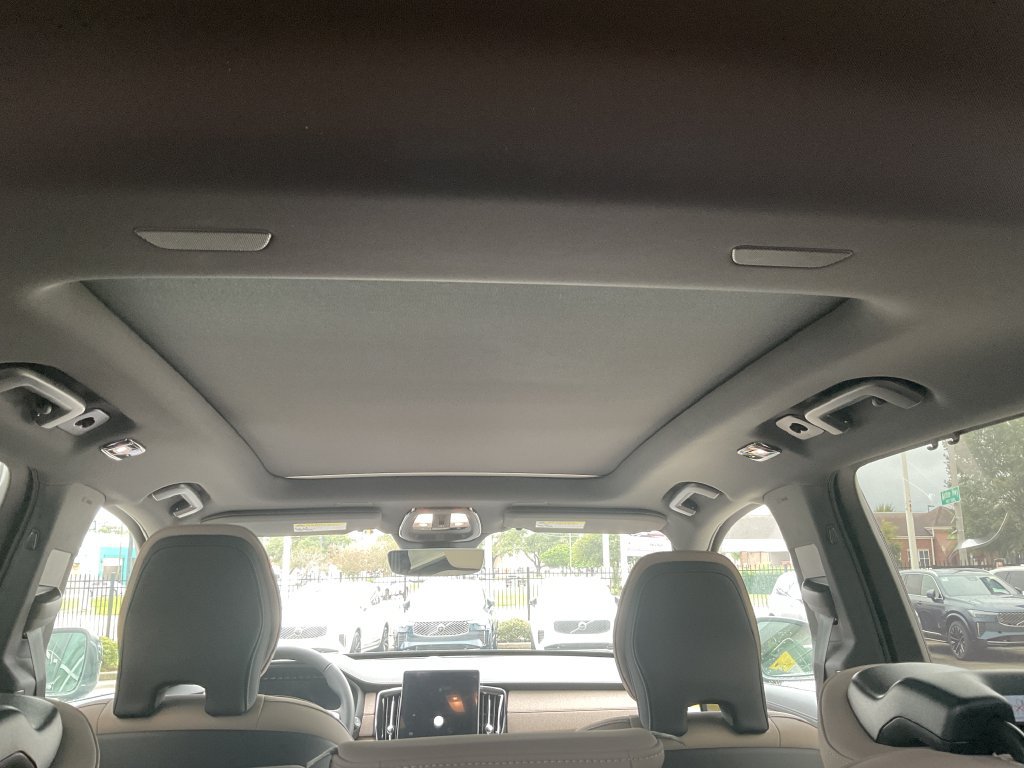 New 2027 Volvo XC90 B6 Plus AWD/4WD image 26