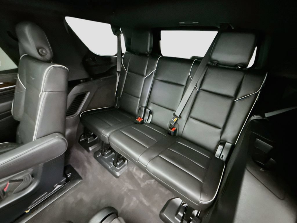 Used 2023 Cadillac Escalade Premium Luxury w/ LPO, Floor Liner Package AWD/4WD image 22