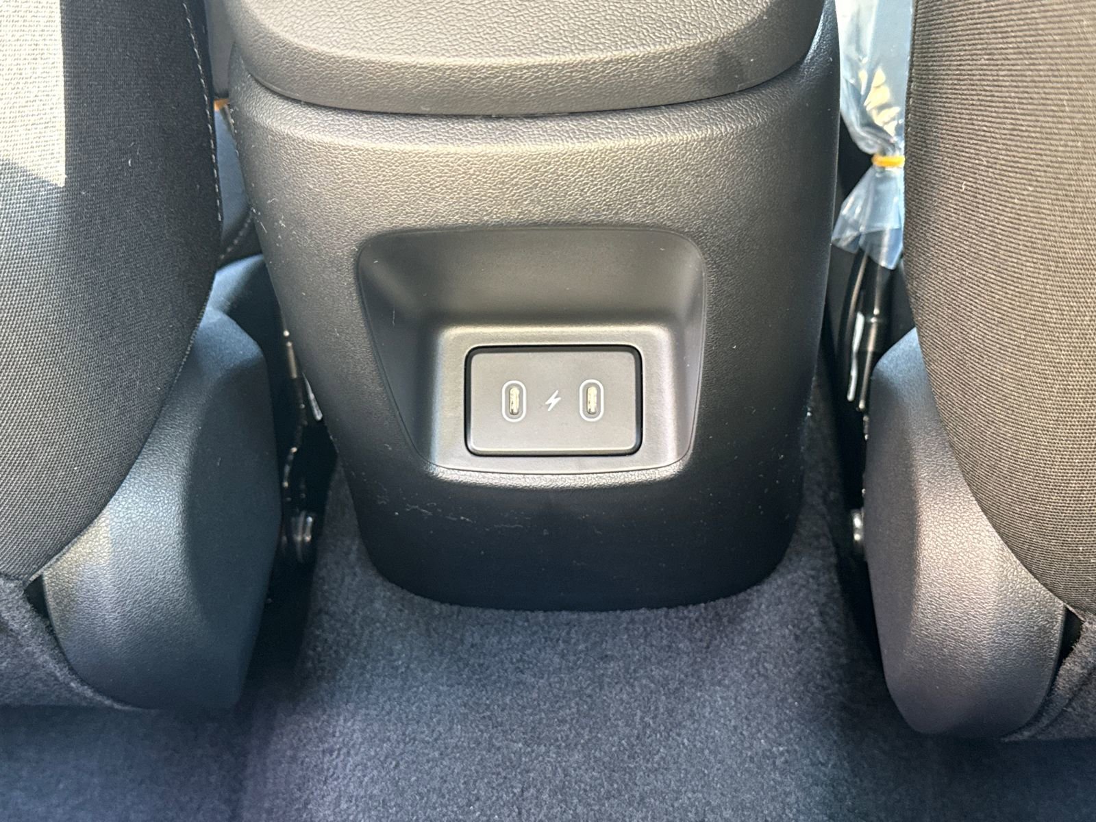New 2026 Hyundai Elantra SE FWD image 25