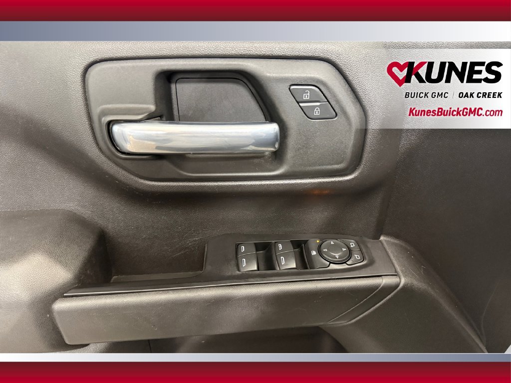 Used 2021 Chevrolet Silverado 1500 Custom w/ Custom Max Trailering Package AWD/4WD image 21