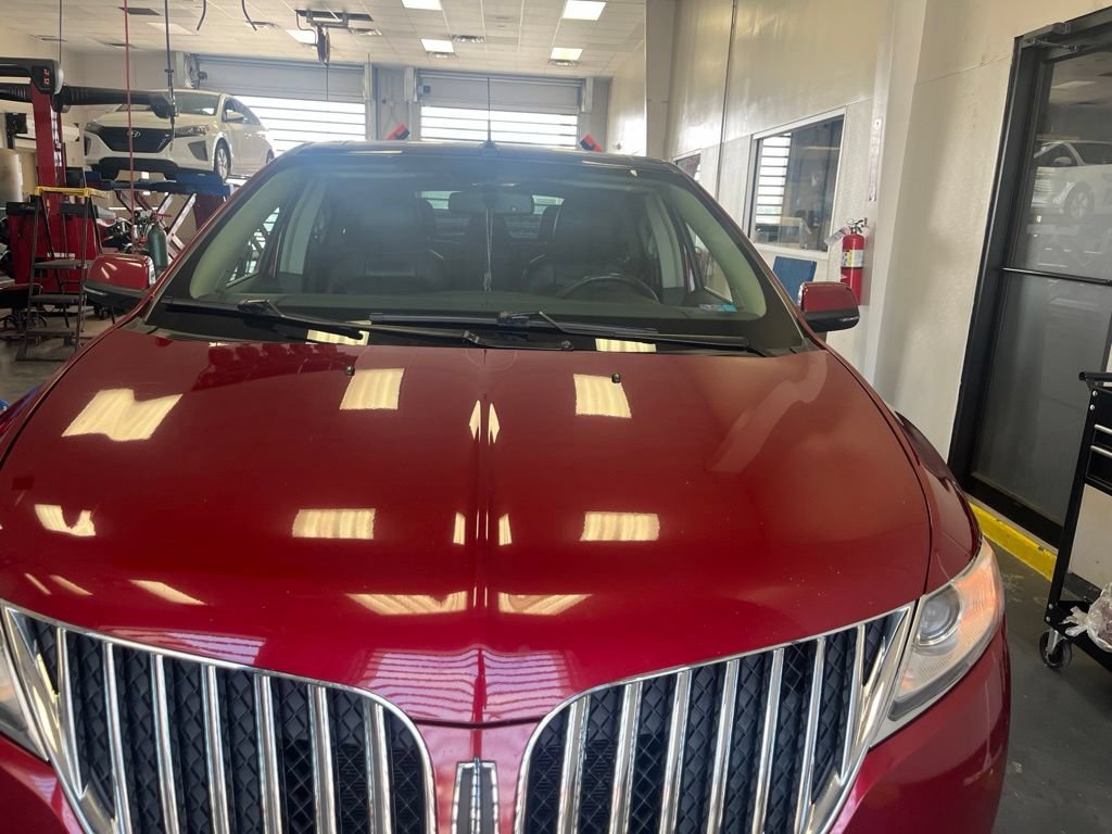 Used 2013 Lincoln MKX AWD image 10